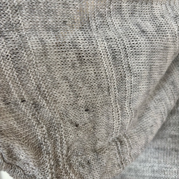 SUNDANCE CATALOG Heather Gray Women's 100% Linen Keyhole Hoodie - Picture 5 of 9